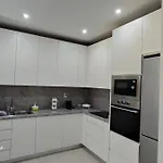 Near Campus T2 شقة