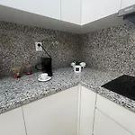 Near Campus T2 Apartman Porto