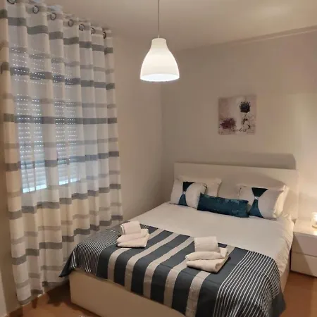 Near Campus T2 Apartmán *