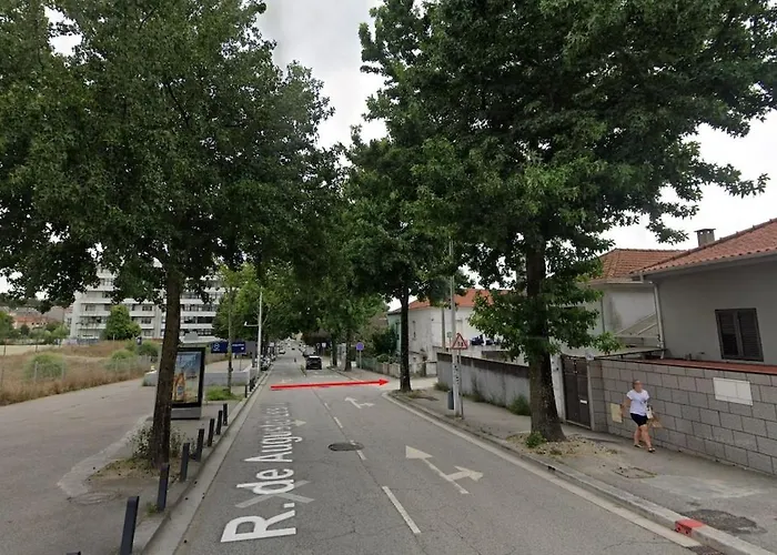 Near Campus T2 * Порту