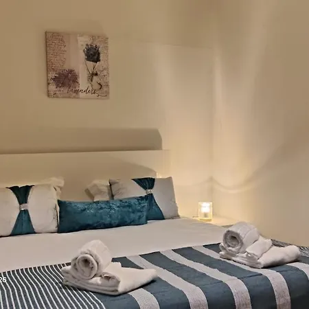 Near Campus T2 Apartament